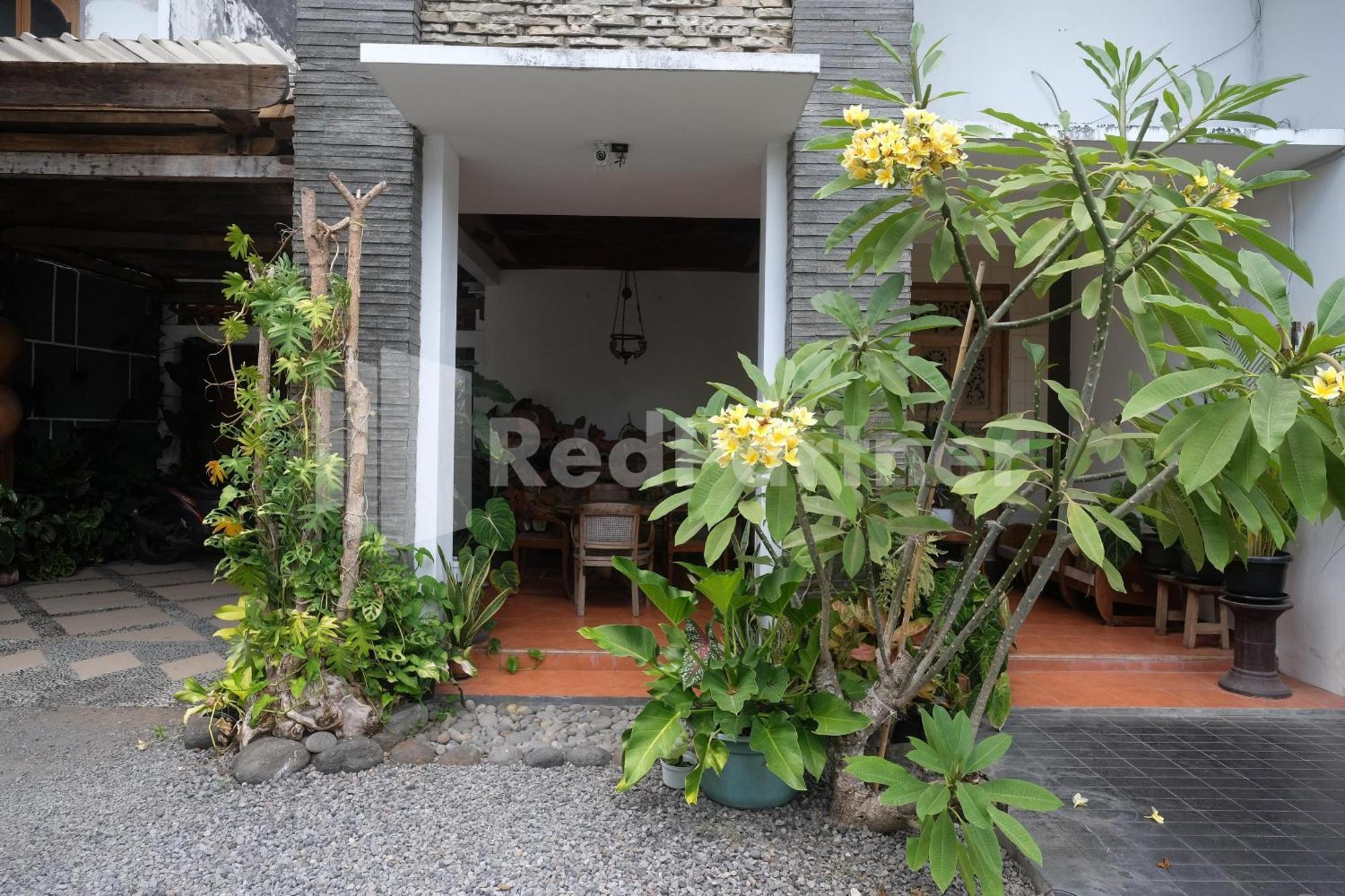 Ndliman House Near Ugm Jogja Mitra Reddoorz Hotel Kejayan Exterior photo